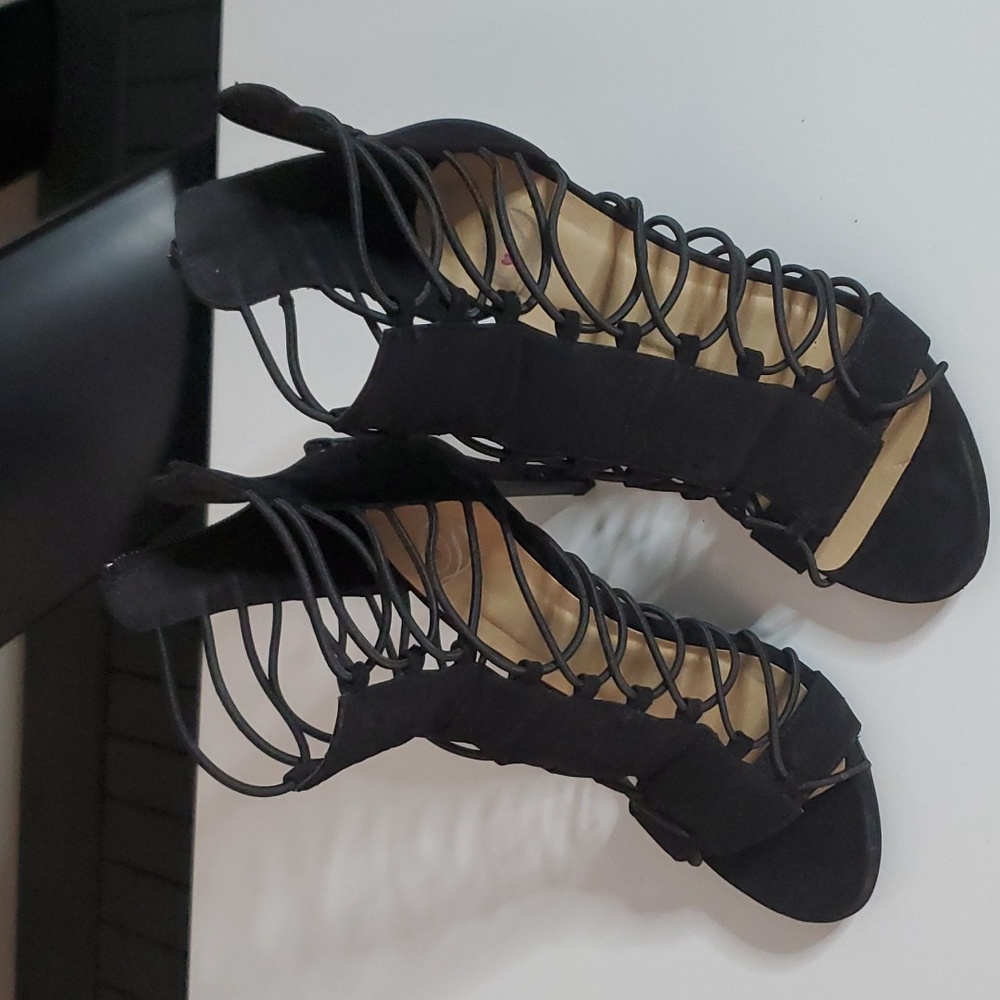 Strappy hells - Picture 2 of 6
